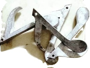Panneau de musique en aluminium moulé suspendu utilisé comme ornements dans l'arbre de Noël et la décoration intérieure Derniers produits de décoration de Noël - Product Image 2
