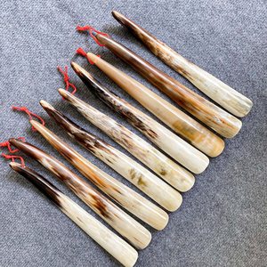 Cuerno de búfalo Cuerno de zapato Hecho a mano Polaco y estilo Un regalo refinado para hombres - Product Image 2