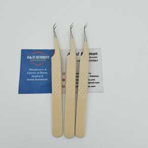 Pinzas sostenibles de aislamiento de 45 grados Beige para extensiones de pestañas herramientas de belleza puntas de volumen curvo Material de acero inoxidable - Product Image 1