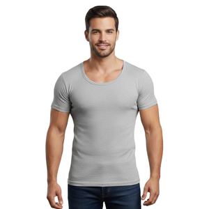 Camisetas de manga corta personalizables de alta calidad para hombres con su logotipo y marca OEM personalizado - Product Image 1