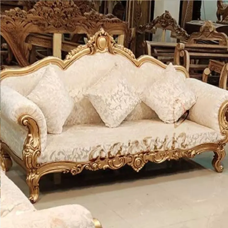 أريكة منحوتة بالكامل من القماش الكريمي ، حجم الملكة ، سرير منحوت يدويًا بأسعار معقولة بحجم كينج للبيع بالجملة
