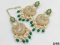 Boucles d'oreilles pendantes en alliage plaqué or, style ethnique traditionnel indien, motif fleur en zircon, imitation perle, pour le Mehndi
