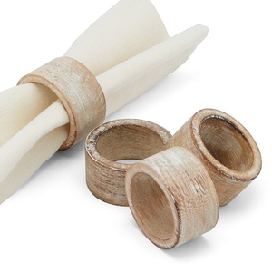 Rond de serviette décoratif en bois naturel pour les dîners de mariage, la salle à manger, les réunions de famille et les occasions spéciales. - Product Image 3