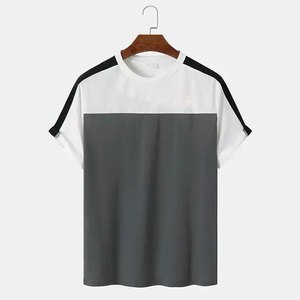 T-shirt pour homme durable, tissu de haute qualité, coupe confortable, parfait pour les tenues décontractées, le sport et les activités quotidiennes. - Product Image 1