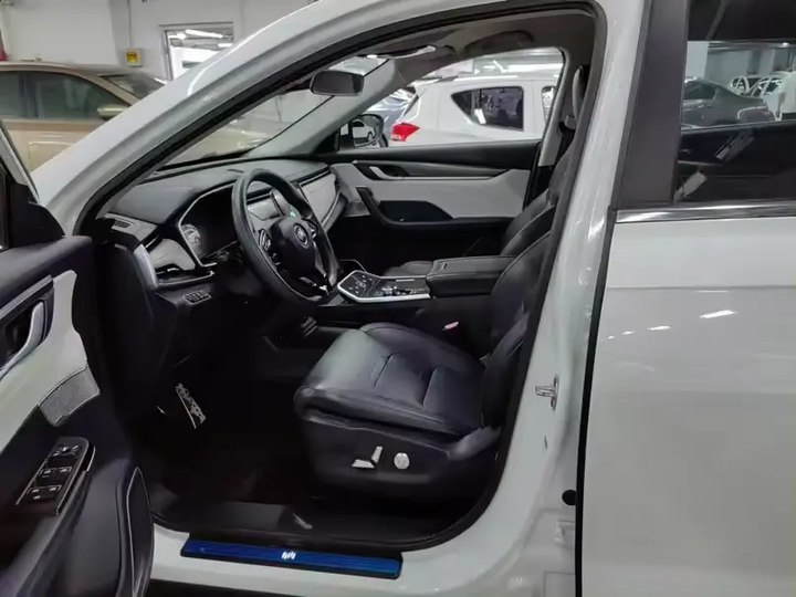 Electric Vehicles Weima Ex5 2021 Used Low Price Adult New Energy High Speed SUV Electric Vehicle Electric Used Cars (Deposit)