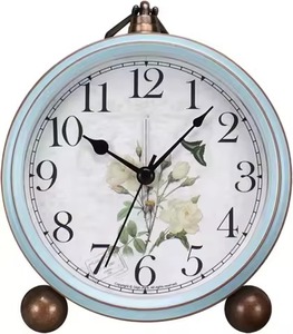 Horloge de table de luxe en métal doré avec motif numérique Alarme à quartz Design minimaliste pour étagère de bureau à domicile - Product Image 4