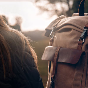 Grand sac à dos de voyage en toile Sac à dos vintage en cuir pour hommes et femmes LCB-0050 vert et beige - Product Image 4