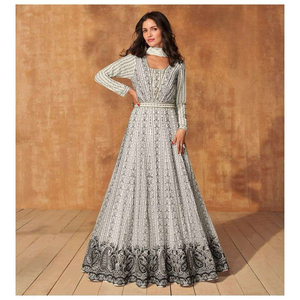 Nuevo Heavy Real Georgette con trabajo bellamente secuenciado (Back Side Choli Work) - Product Image 2