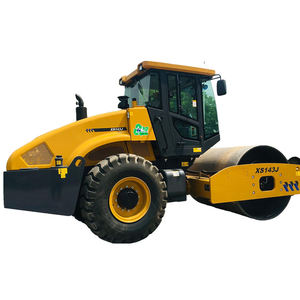 Rouleau compresseur vibrant à tambour unique XS143J, 14 tonnes, diesel, pour travaux de construction - Product Image 1