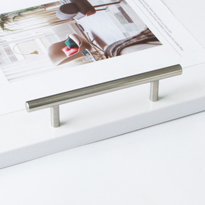 Venta al por mayor de fábrica: Tiradores de lujo de aleación de zinc para muebles, tiradores en T duraderos y contemporáneos para cajones de hospital. - Product Image 3