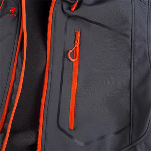 Chaqueta Softshell Personalizada Ryan Pro Gear para Hombre, Tejido Cómodo y Transpirable con Logotipo Personalizado - Product Image 3