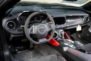 LISTO PARA ENVIAR: CHE-VRO-LET CA-MA-RO ZL1 CONVERTIBLE 2024 - Product Image 4