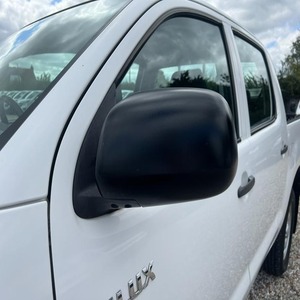 Voitures Toyota Hilux d'occasion à vendre à des prix avantageux - Product Image 3