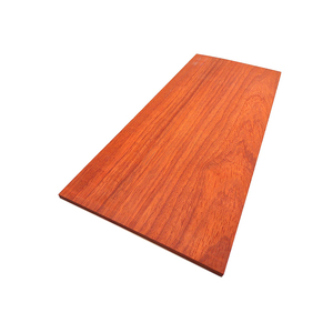 Madera chempedak fuerte suministrada a granel para pisos, muebles y proyectos artesanales - Product Image 1