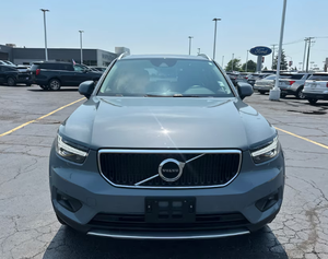 2022 Volvo XC40 T5 Momentum certifié d'occasion 2.0L I4 16V GDI DOHC Turbo automatique à 8 vitesses OEM personnalisé en acier inoxydable - Product Image 2