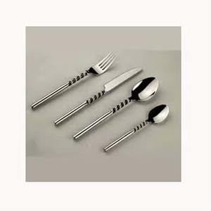 Ensemble de couverts en acier inoxydable de qualité supérieure, nouvellement arrivé, élégant, poli miroir, durable, écologique, pour la maison et l'hôtel - Product Image 1