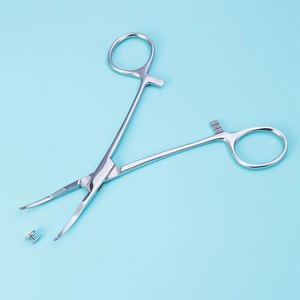 Herramienta Profesional para Perforaciones Micro Dérmicas de Acero Inoxidable, Instrumento Manual de 1 y 3 Orificios, Certificado CE, 1 Año de Garantía, Kit Quirúrgico - Product Image 2