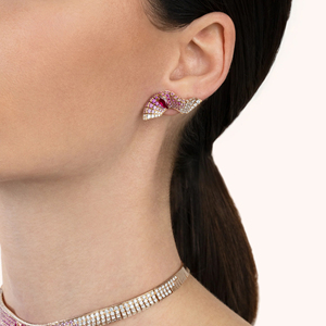 Pendientes de oro rosa con rubí y zafiros rosas, diseño de alas, joyería de lujo para fiesta para mujer - Product Image 3