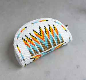 Porte-monnaie et sac de maquillage en perles de verre classiques avec couleur personnalisée pour cadeau de mariage ou de fête pour elle - Product Image 1