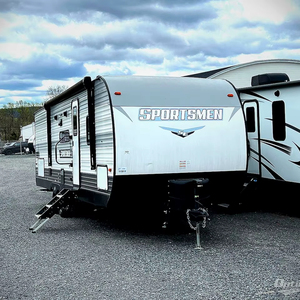 EN EXCELENTE ESTADO, KZ S-P-O-R-T-M-E-N SE 301BHKSE 2023, ALTA CAPACIDAD DE ALOJAMIENTO, EN VENTA - Product Image 1