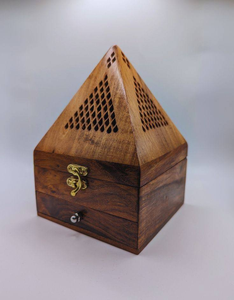 Brûleur Bakhoor en bois Brûleur d'encens arabe antique à vendre Décoration intérieure et porte-encens - Product Image 1