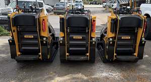 Cargadora Compacta Nueva de 25 HP con Motor Diésel Kubota de 1 Tonelada, EPA Euro 5, Motor de Alta Eficiencia, Bomba, Componentes de Engranajes, Sistema Hidráulico Huade - Product Image 6