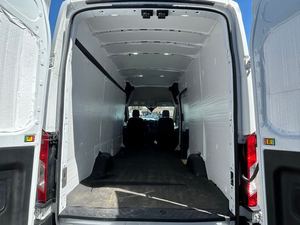 Prêt à être expédié – Ford Transit Cargo 350 2024, toit surélevé, version longue, transmission intégrale, garantie 3 ans (DIY) - Product Image 3