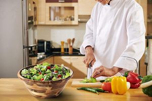 Grand bol de service en bois au design moderne pour la vaisselle Salade Soupe Nouilles Ustensiles de qualité pour les fruits, y compris une cuillère à salade Fourchette - Product Image 3