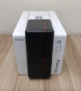 Imprimante de cartes d'identité recto-verso Evolis Primacy 2 LED, pack expert avec USB et Ethernet, support OEM et ODM personnalisable - Product Image 1