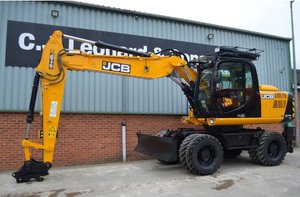 Cargadoras de Ruedas Delanteras JCBB Usadas - Diésel, Capacidad de Cucharón de 5.1 m³, 1 Año de Garantía, Alta Eficiencia Operativa, En Venta - Product Image 3