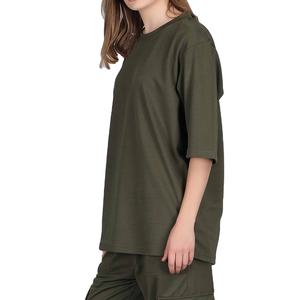 เสื้อยืดโอเวอร์ไซส์ผ้าฝ้าย 100% ระบายอากาศได้ดี พิมพ์โลโก้ได้ตามต้องการ น้ำหนัก 180 GSM คุณภาพสูง สำหรับผู้ชายและผู้หญิง รุ่นหนาพิเศษ  ซัมเมอร์ 2026 - Product Image 5