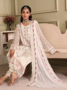 Trajes Shalwar kameez de marca de ropa de fiesta más vendidos para mujeres en material de gasa de muy alta calidad con bordado muy fino - Product Image 4