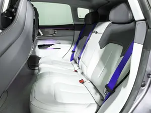 HiPPhy Y Sedan 2023, Batería de Litio de 115 kWh, Carga Rápida, Vehículo Eléctrico con Asientos de Cuero Oscuros, Cámara Trasera, Listo para Enviar - Product Image 3