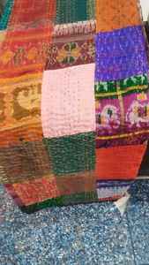 Custom Made 7-Piece Kantha Stitched Patchwork Silk <b>Quilts</b> with Cotton Filling American Style for Home Decoration Stores Resale - Product Image 2