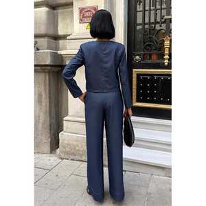 Conjunto de Traje para Mujer Nikol 10237 con Detalles de Costura Elegantes y Pantalones Palazzo - Product Image 2