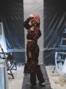 Conjunto de Sudadera con Capucha y Pantalones Deportivos de Felpa de Algodón Grueso con Estampado Personalizado para Mujer, Fabricantes de Ropa - Product Image 4