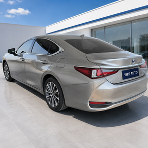 Lexus ES 2023 Usado, Sedán de Lujo Automático con Volante a la Izquierda en Venta - Product Image 4