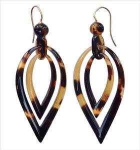 Pendientes de cuerno ligeros para un uso cómodo - Product Image 6