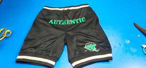 Short en maille avec broderie 3D pour hommes Short d'été élégant en maille athlétique 2025 Short de jogging à séchage rapide - Product Image 5