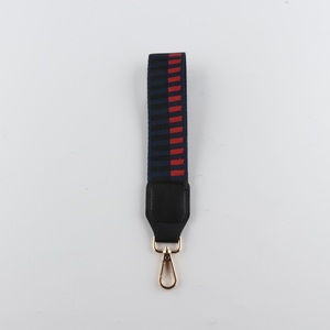 Vente en gros de bracelets pour hommes et femmes adaptés aux porte-clés, lanières de téléphone portable, lanières de porte-cartes - Product Image 4