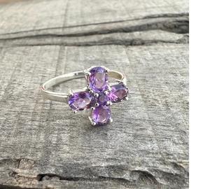 Elegante anillo de amatista genuina Plata de Ley 925 joyería hecha a mano plata sólida estilo bohemio anillo de piedra regalo para ella - Product Image 1