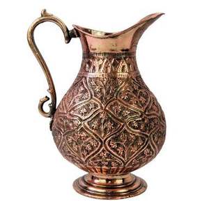 Pichet à eau en cuivre gravé à la main avec poignée en laiton |   Carafe à boisson vintage pour la décoration de la maison, l'hôtellerie et la restauration - Product Image 3