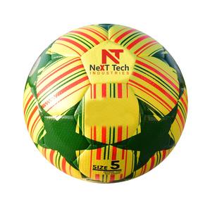 Next Tech Nouveau style Technologie hybride de football Ballon de match professionnel Matériau de texture en TPU Conception personnalisée et logo personnalisé - Product Image 1