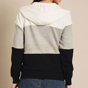 La ropa de moda con capucha para mujer más vendida Sudaderas con capucha de invierno antiarrugas informales con logotipo frontal para uso en exteriores - Product Image 3