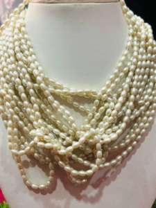 Perles d'eau douce 4.5 à 6.5 MM Forme ovale lisse prête à expédier en couleur blanche - Product Image 5