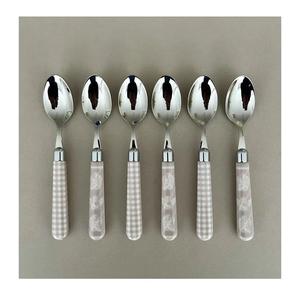 Ensemble de couverts en acier inoxydable au design royal vintage de 12 pièces placage argenté créatif avec poignées élégantes pour les restaurants de fêtes - Product Image 6