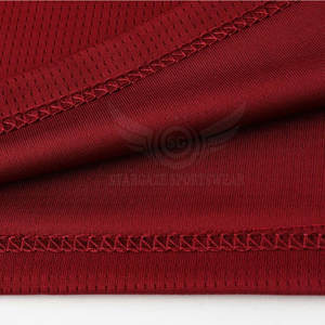 Meilleurs ensembles d'uniformes de basketball pour adultes, grandes tailles, couleur unie, 100% polyester, logo et nom d'équipe personnalisés, fabriqués au Pakistan - Product Image 4