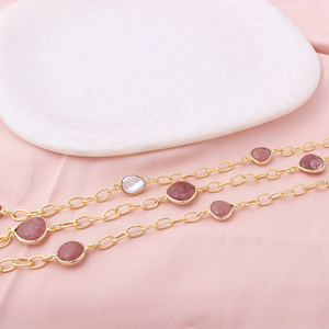 Dernier design quartz cerise naturel avec collier de réglage de lunette de perles d'eau douce colliers à chaîne multi-stations longue couche en laiton - Product Image 3