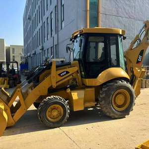 Chargeuse-pelleteuse Caterpillar 420F haute performance - Product Image 5