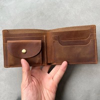Dompet kulit kasual Vintage, dengan penutup ritsleting cetak pola Logo modis ramping Mini dompet perjalanan desain saku depan